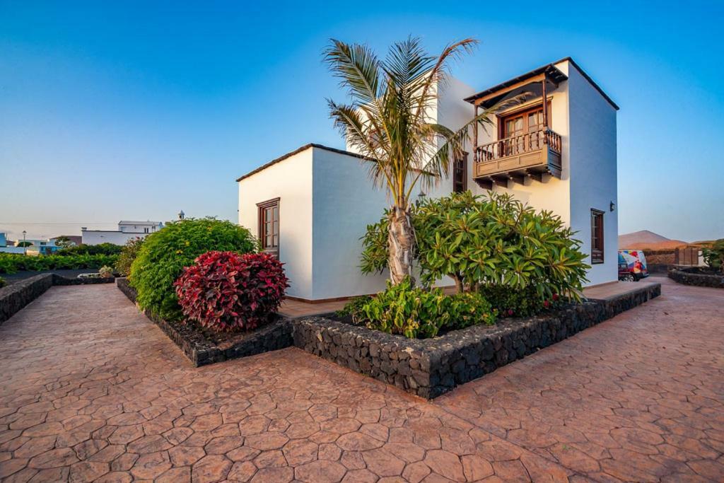 Villa Eloisa Tinajo Exterior photo